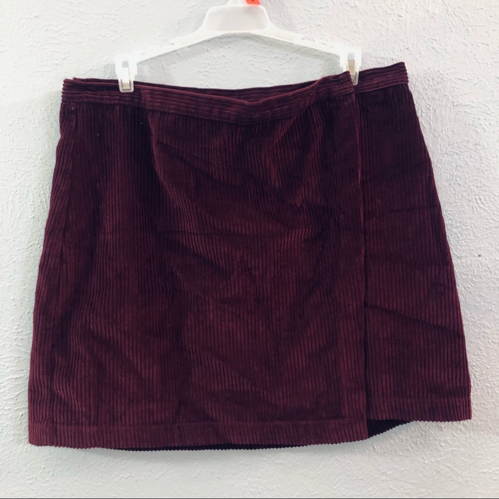 Abercrombie & Fitch burgundy corduroy wrap skirt